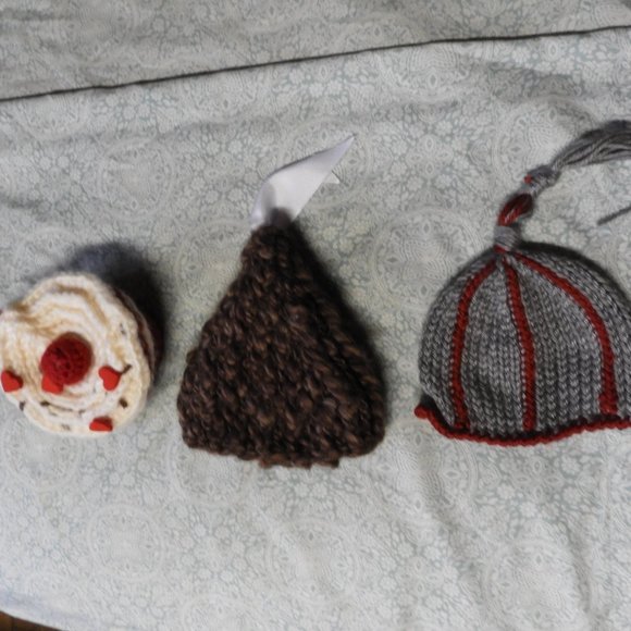 NEWBORN PHOTO PROPS - HATS/BEANIES - Picture 6 of 12